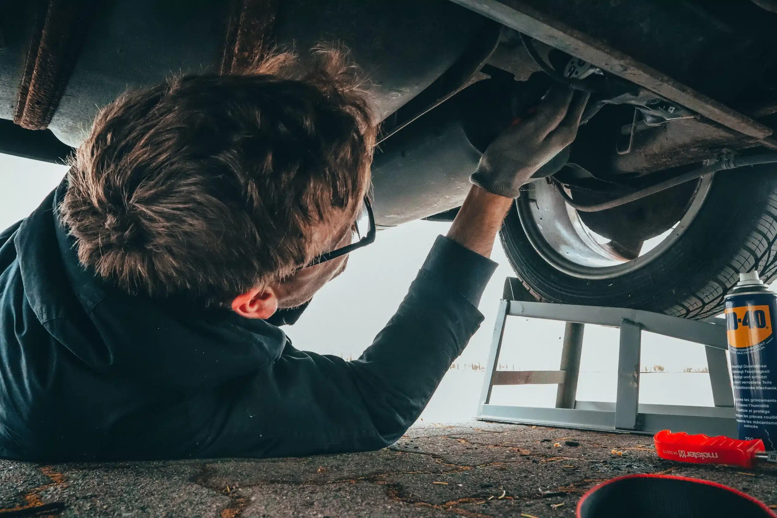 TOP 5 SIGNS YOUR VEHICLE NEEDS DAYTON TRANSMISSION REPAIR
